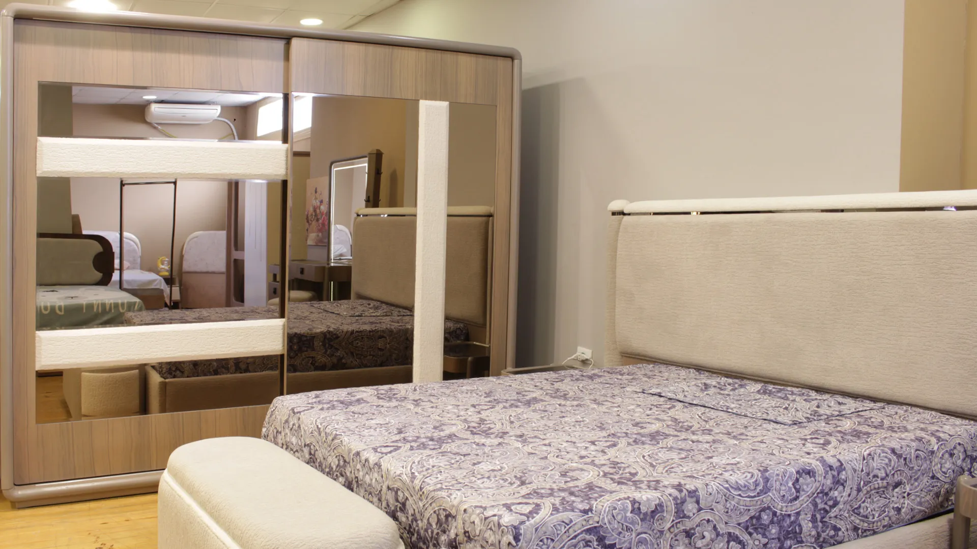 Solid-bedroom-04