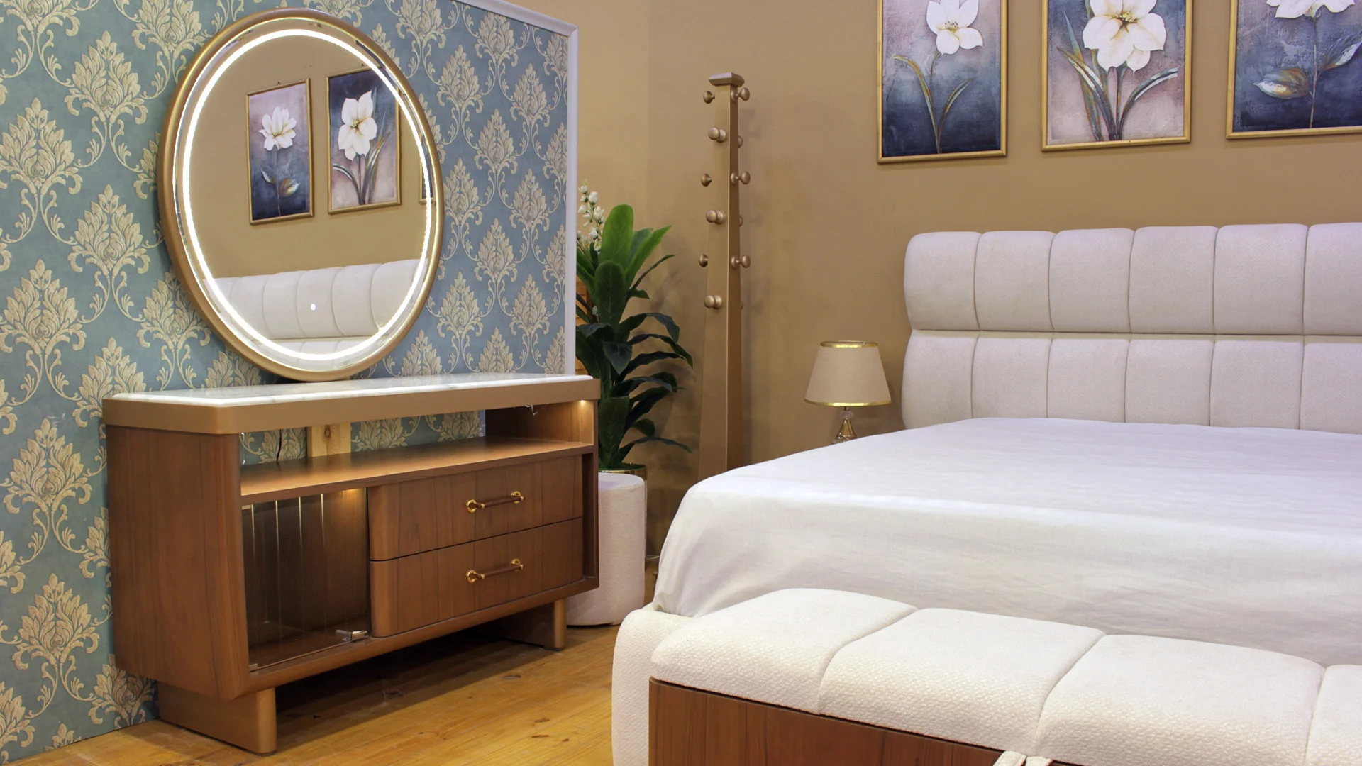 Ulker-bedroom-04