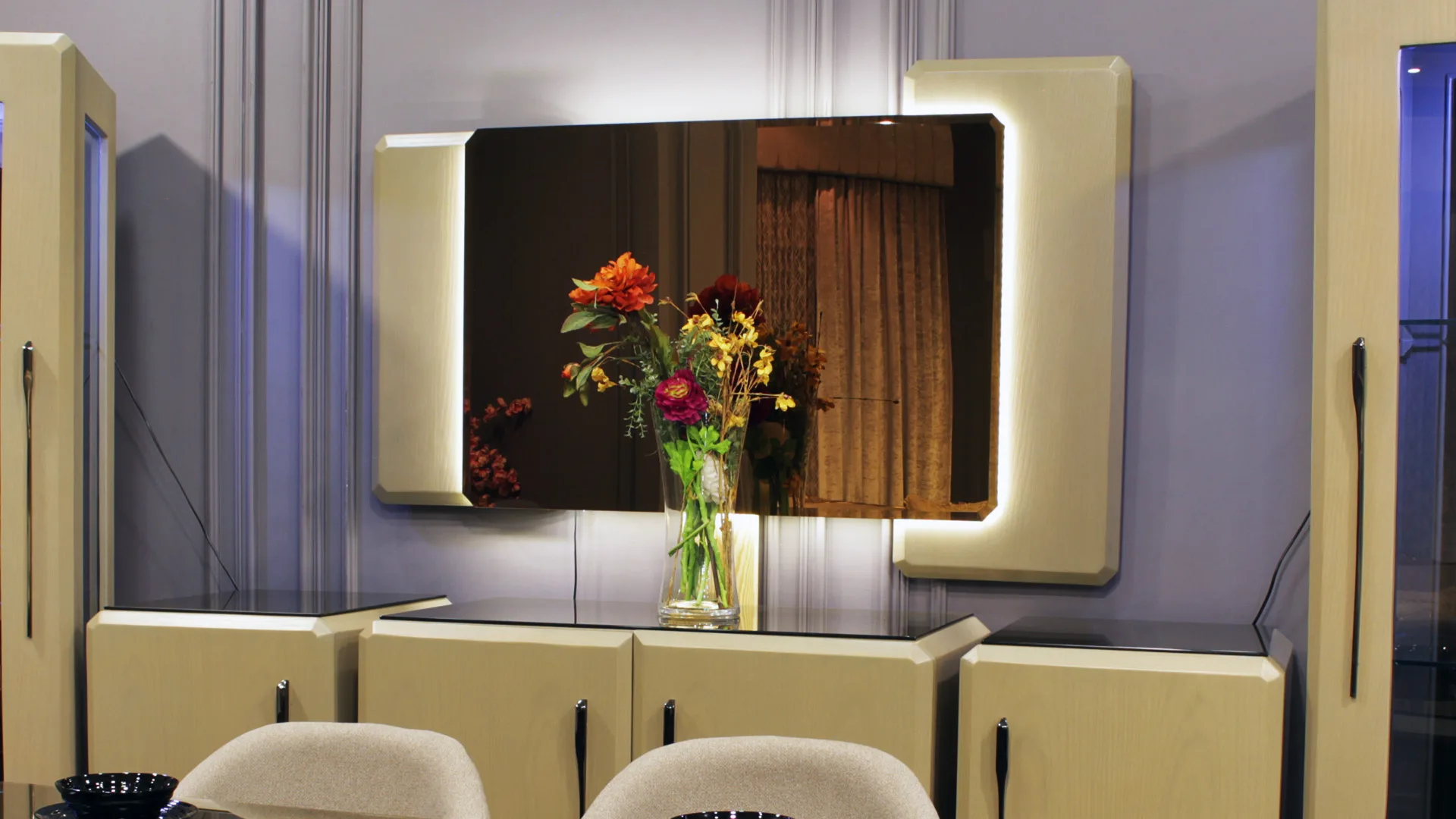 Breeze-dining-room-04